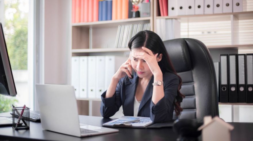 なぜインサイドセールスは「やめとけ」と言われるの？辛い理由と対策とは