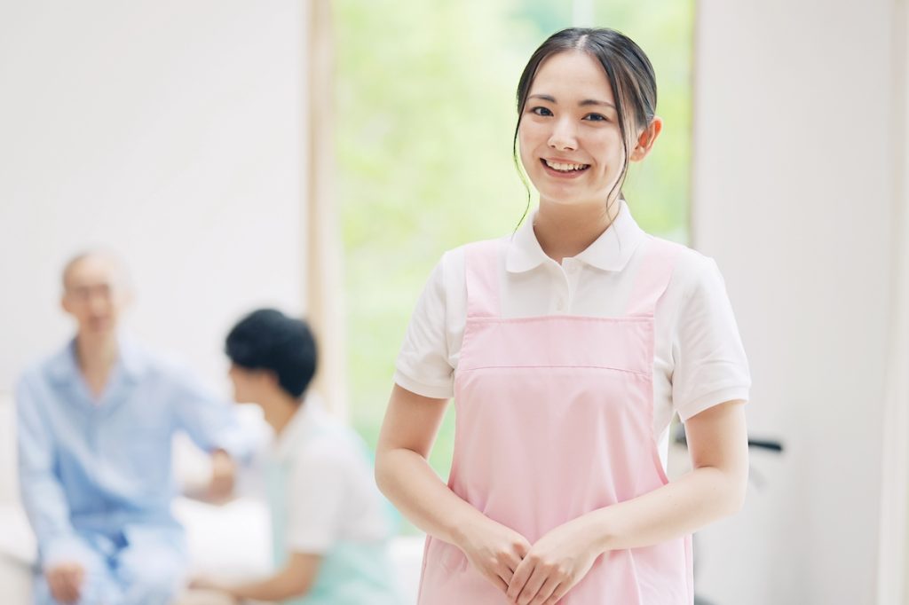 トライトキャリア、ウィル、メディカル・コンシェルジュ、braves、brave、willofなど、介護に力を入れている派遣会社は多い。スタッフサービスなどの大手にも求人があり、単発もある。