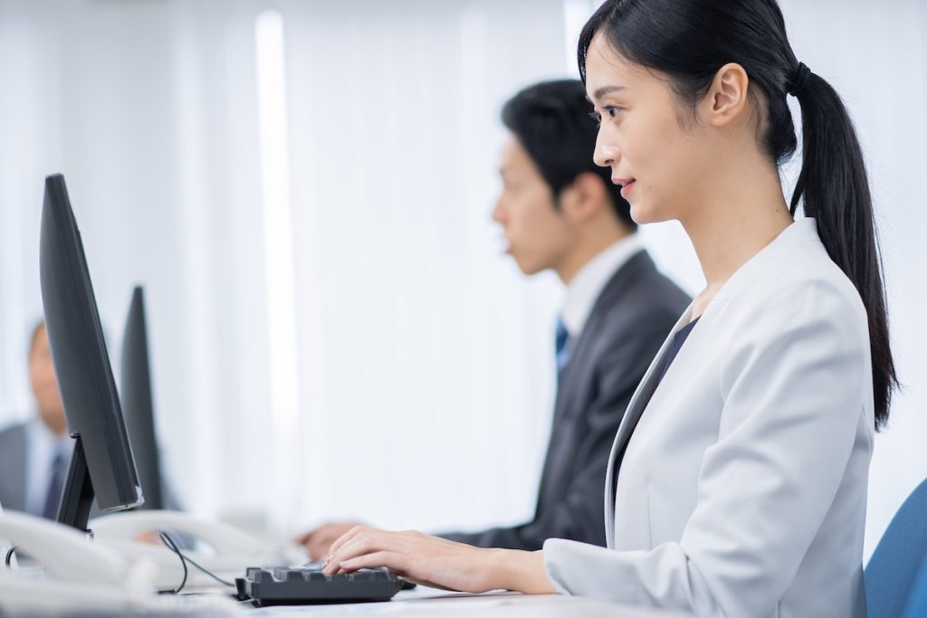 派遣会社選びは厳選することが重要。分野ごとに特化した会社や優秀なキャリアコンサルが在籍しているところが良い。